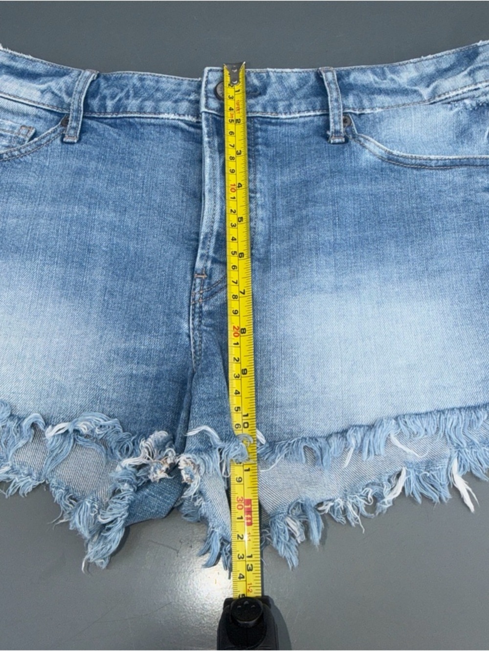Paige Light Blue Denim Frayed Hem Women’s Shorts - Picture 10 of 12